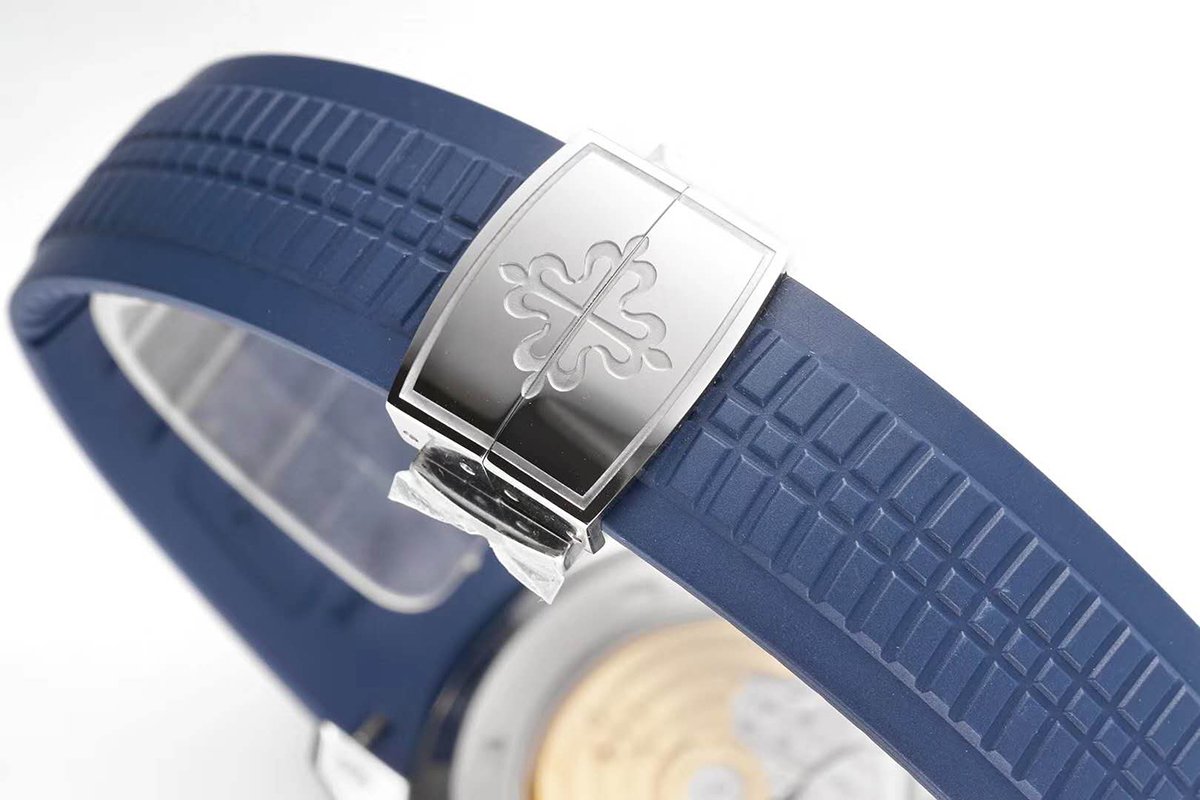 Aquanaut 5168G Blue Dial in White Gold