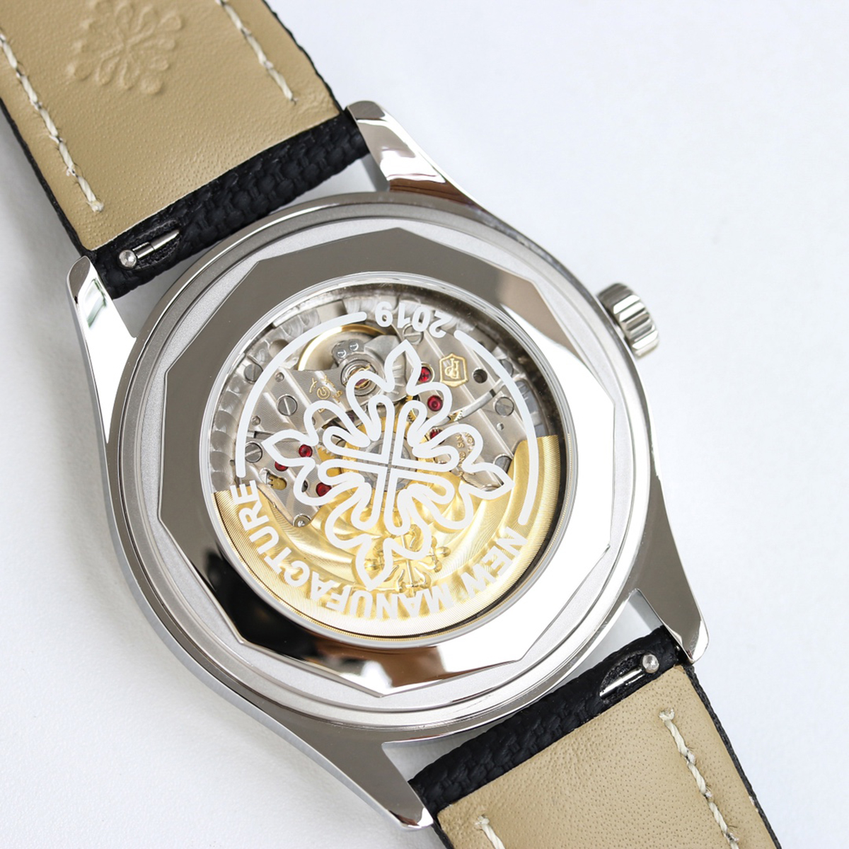 Calatrava 6007 White Dial in White Gold