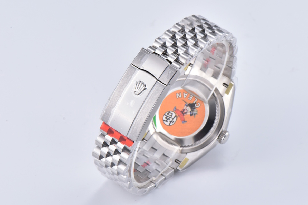 Datejust 36 126334 Olive Green Dial with D1am0nd Marker on Jubilee Bracelet